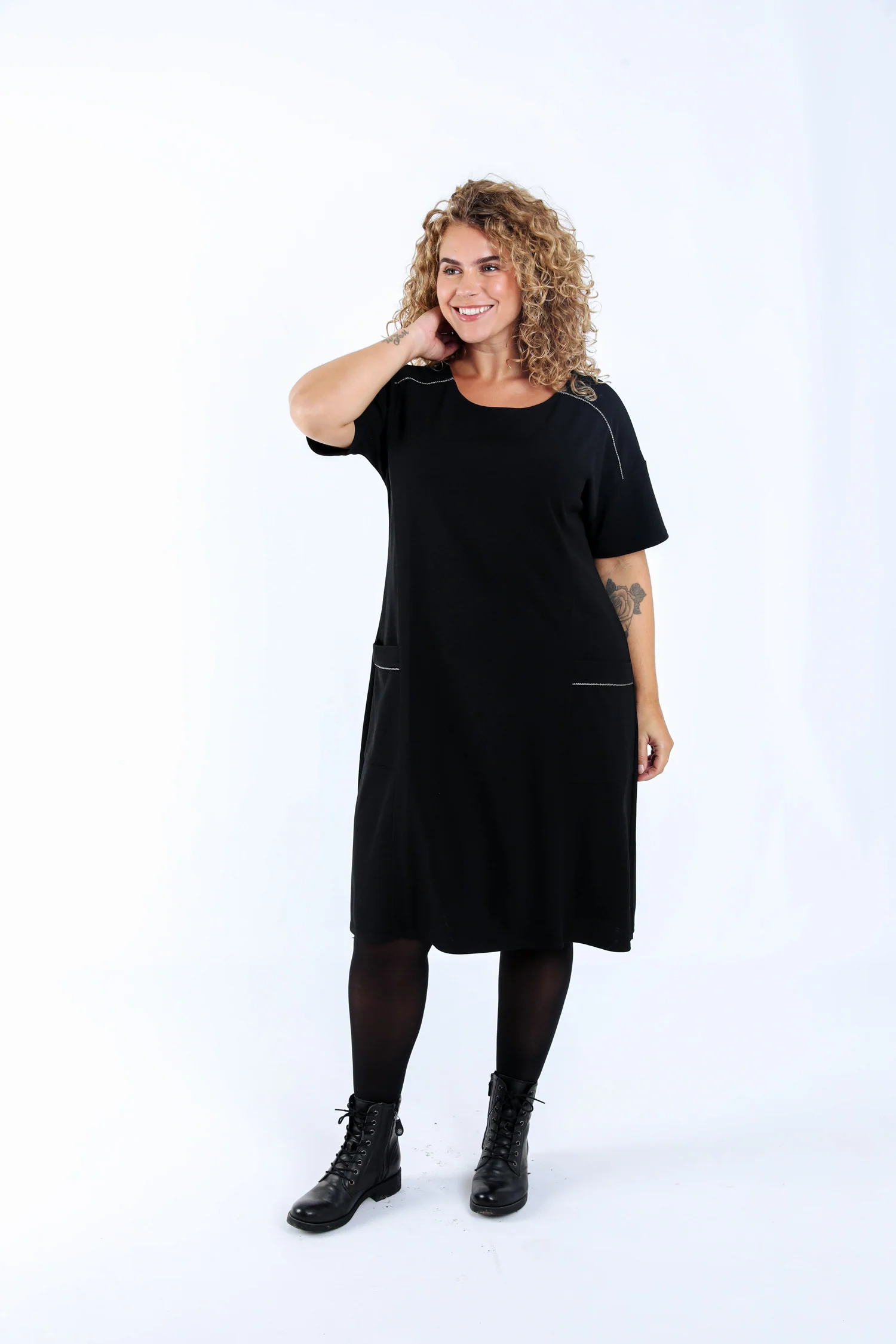 Robe courte unie