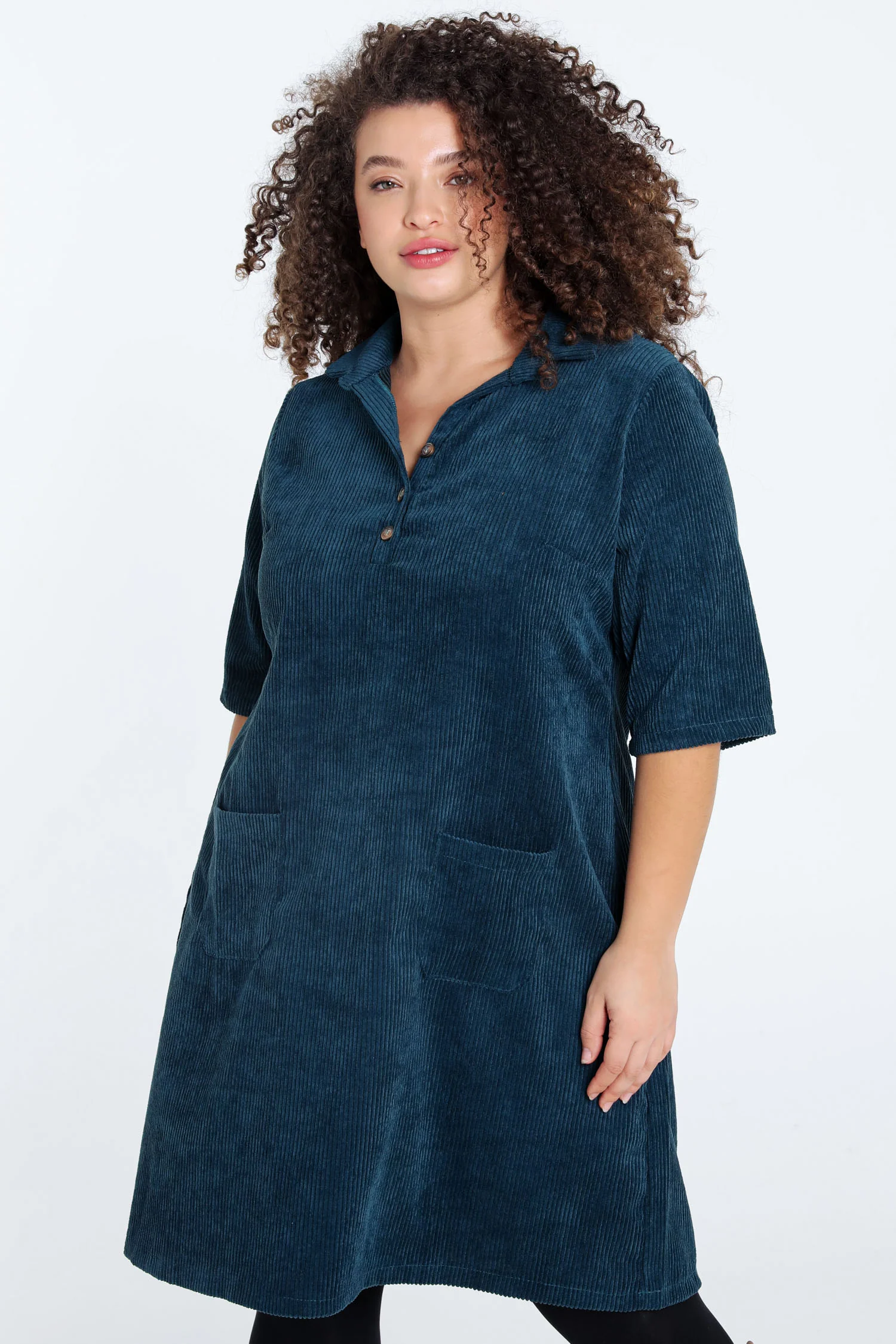 Robe courte unie en velours