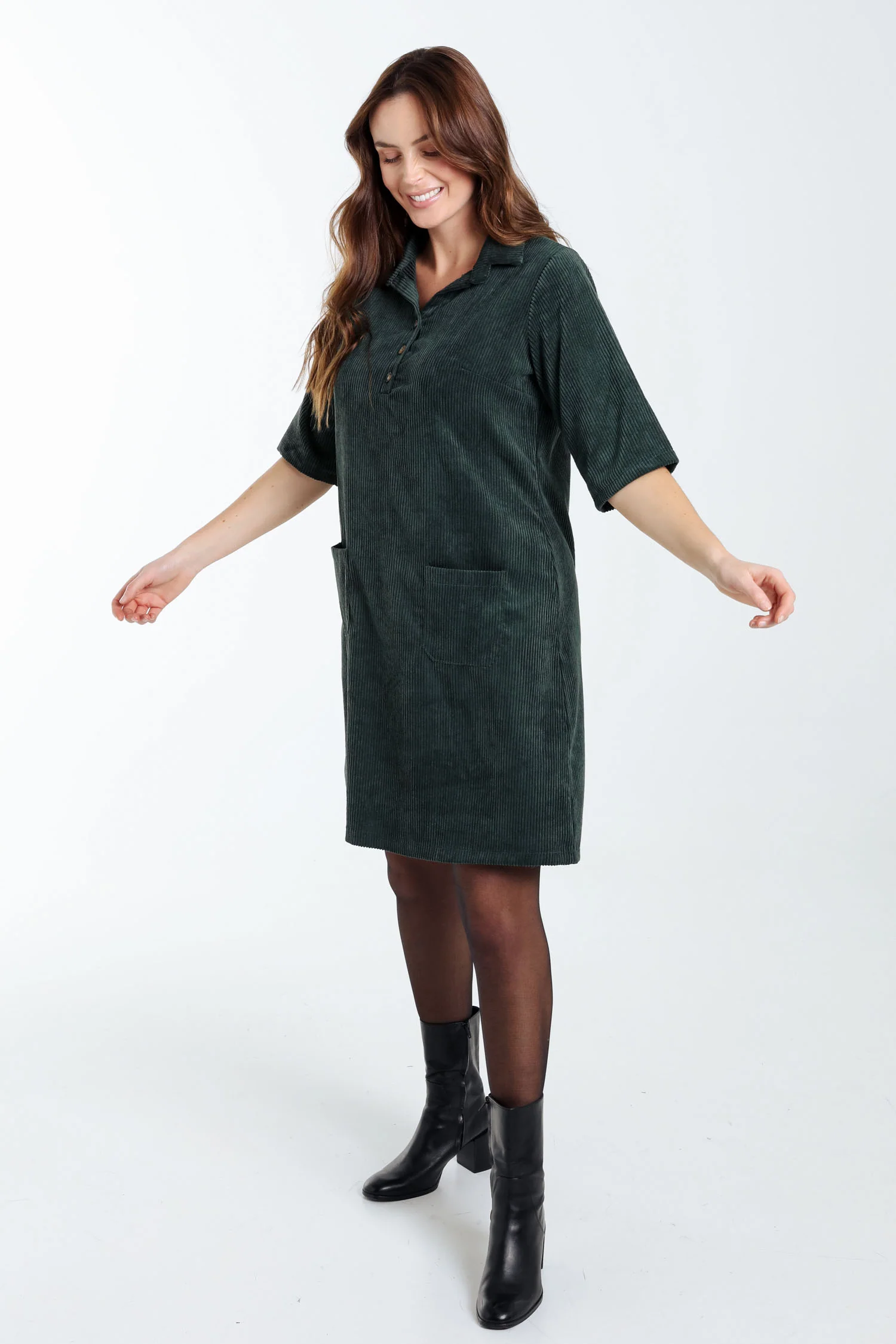 Robe courte unie en velours - Image 41