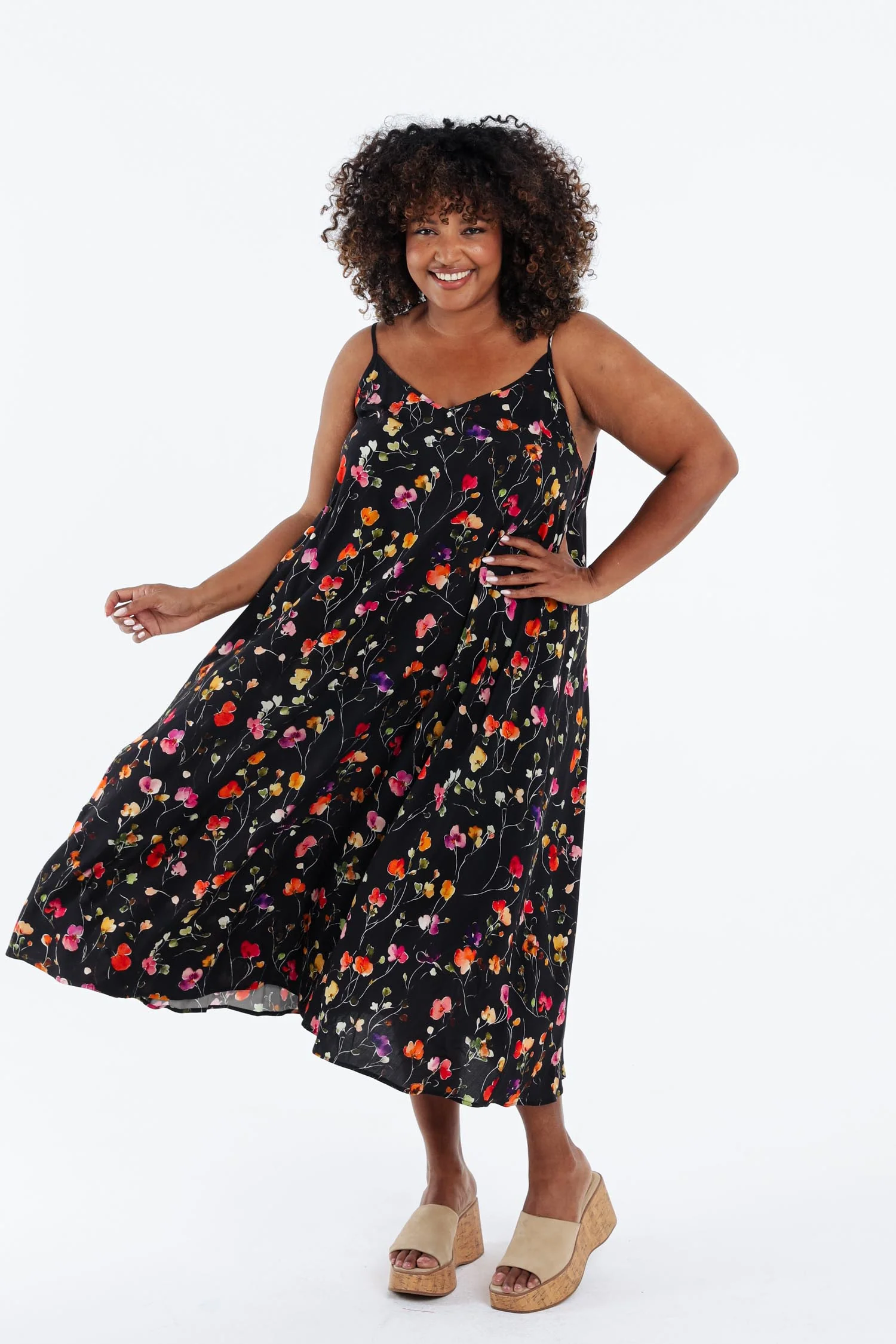 Robe longue en viscose fines bretelles imprimé floral - Image 19