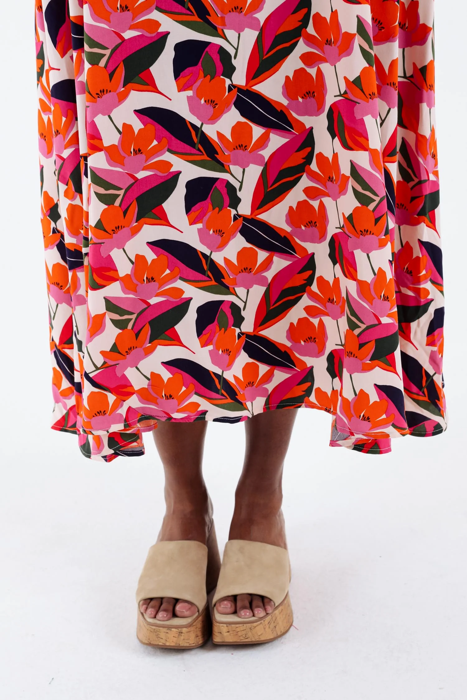 Robe longue en viscose fines bretelles imprimé floral - Image 5