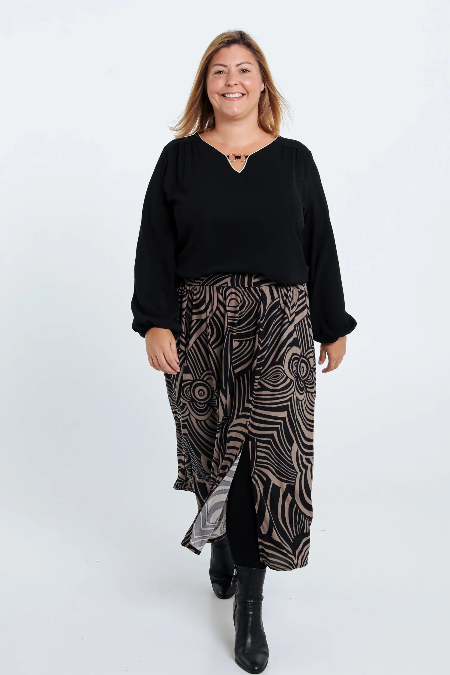 T-shirt avec lurex et bijou - Image 29