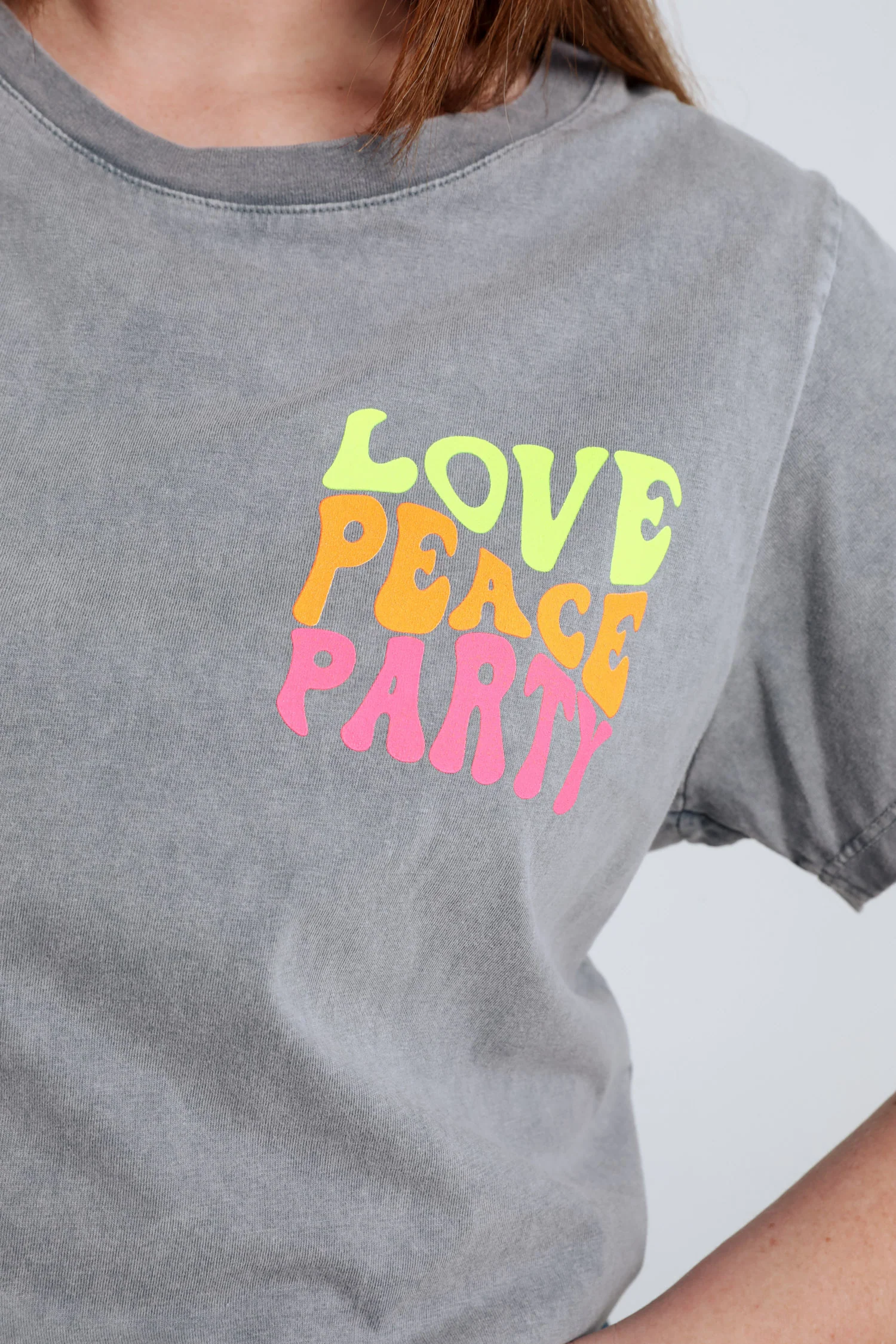 T-shirt en coton avec imprimé message fluo - Image 4