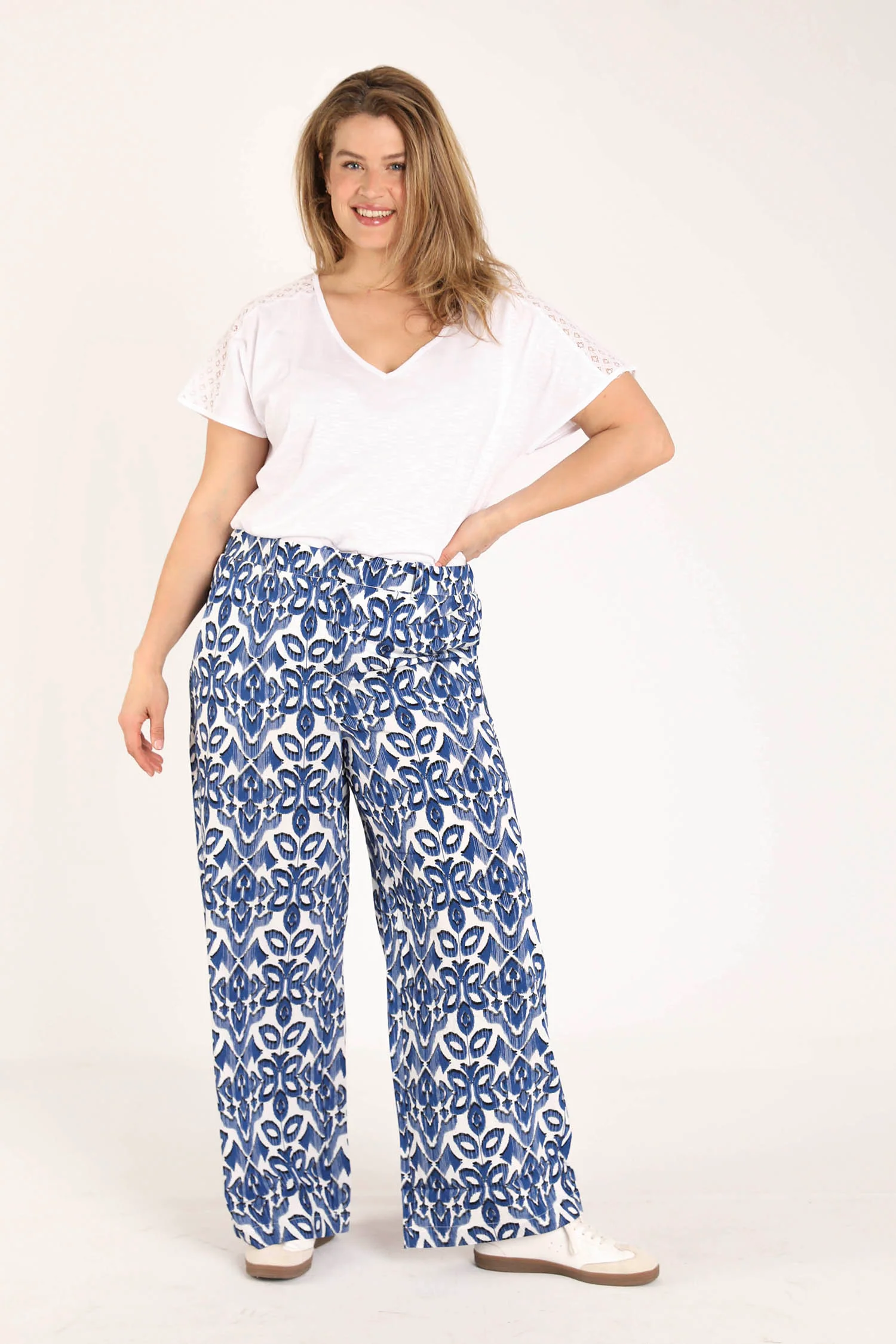 EXCLU SHEEGO - T-shirt en coton et viscose uni avec dentelle - Image 8