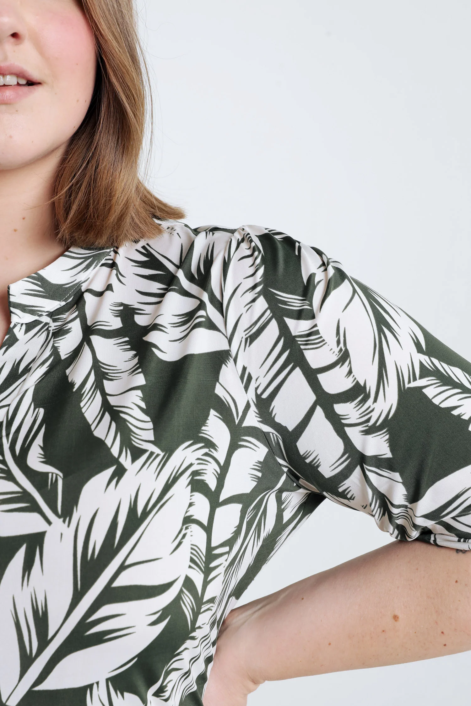 T-shirt imprimé feuilles - Image 5
