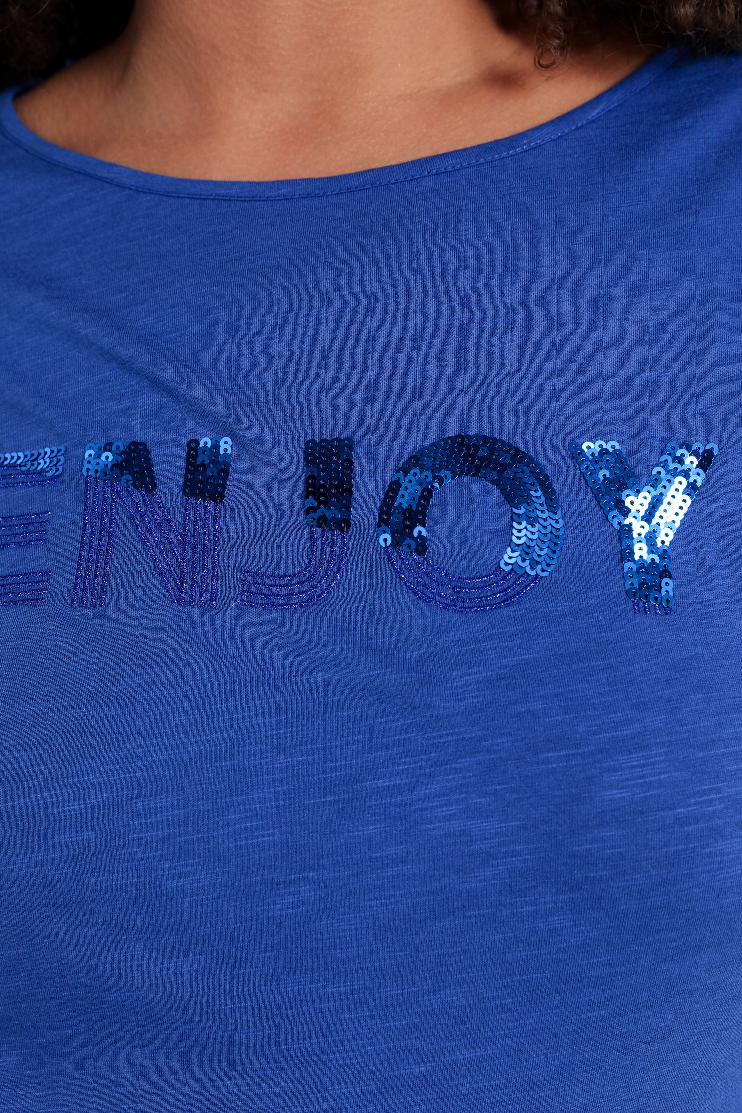 T-shirt uni avec broderie Enjoy et sequins - Image 38