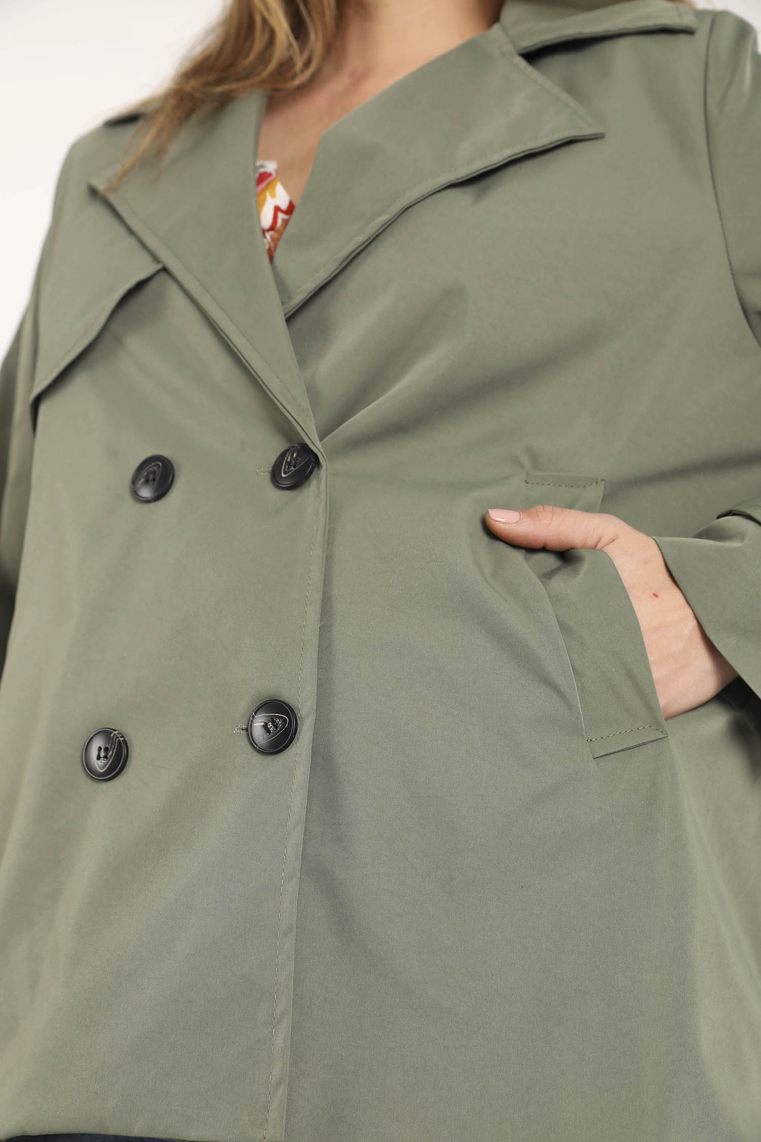 Trench court uni - Image 5