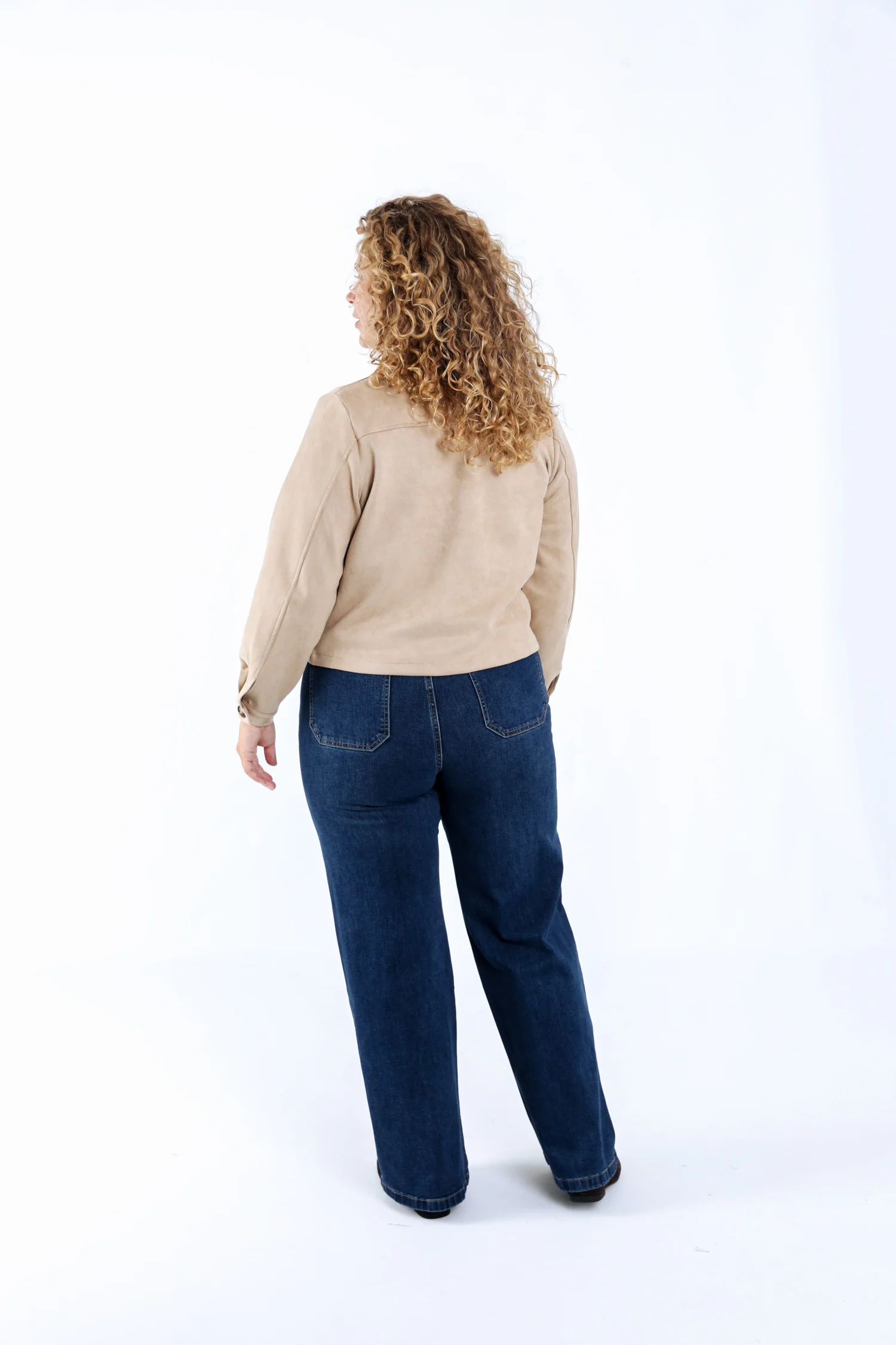Veste courte effet suédine unie - Image 2