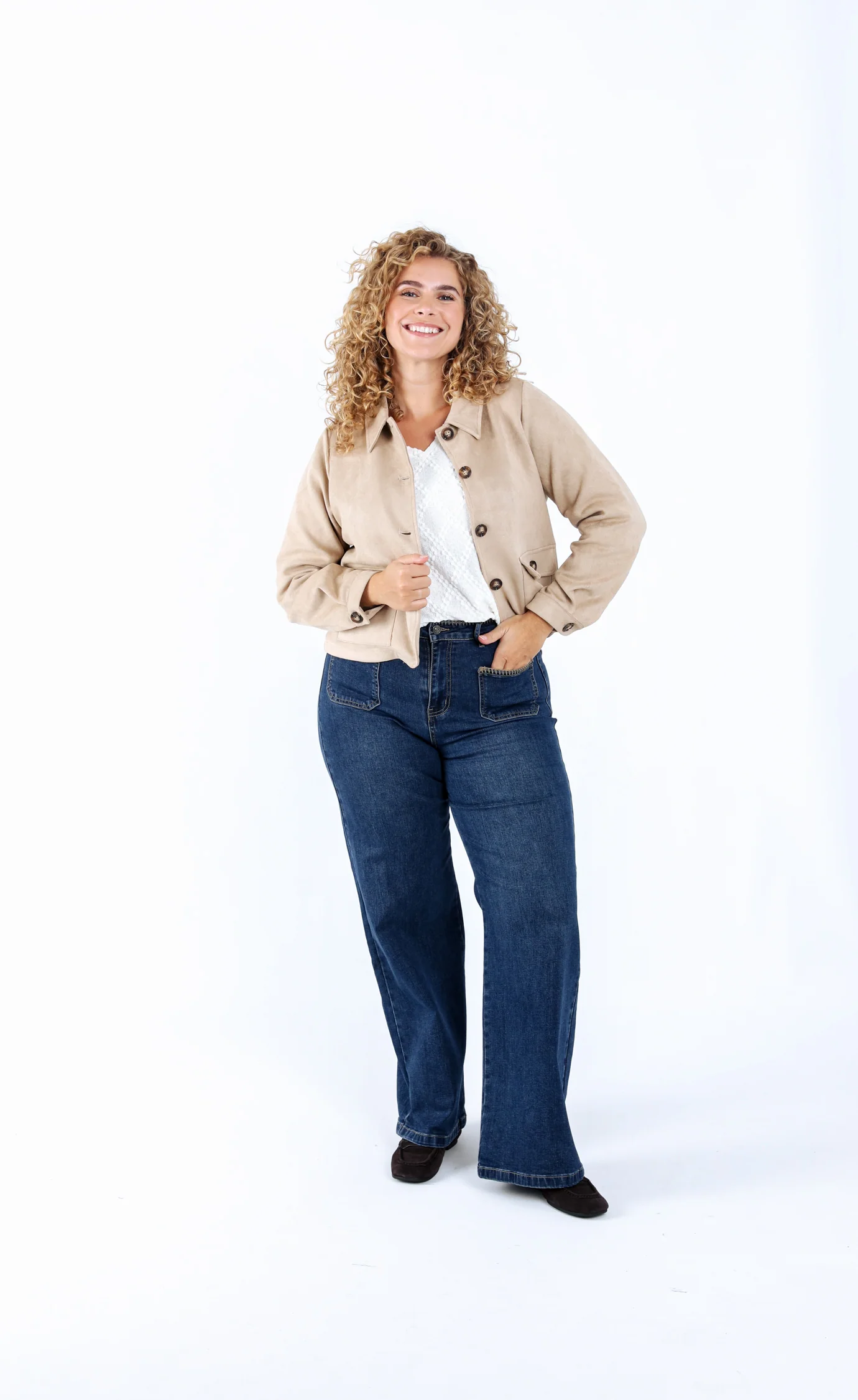 Veste courte effet suédine unie - Image 5