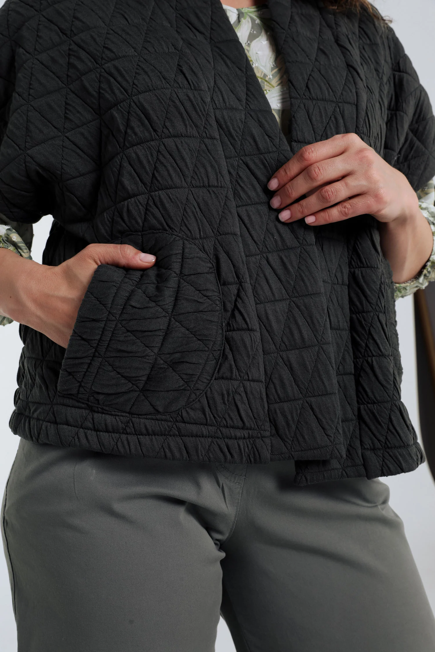 Veste kimono matelassée unie - Image 17